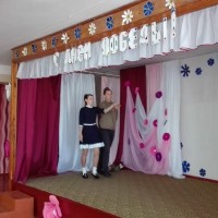 Шэсце да помніка загінуўшым воінам