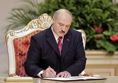 Лукашенко требует выполнения в полном объеме запланированных в 2015 году показателей