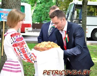 Новая "фишка" Дня молодежи, проводимого в фестивальном Витебске под эгидой ОО "БРСМ"