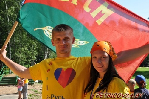 С 23 по 26 июля у Кургана Дружбы на стыке границ Беларуси, Латвии и России состоится ХХIV Международный молодежный лагерь «Бе-La-Русь»