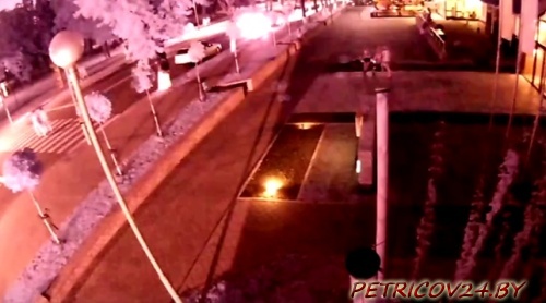 В Лиде автомобиль сбил двух девушек, одна из них в реанимации