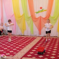 Праздник "Мы - армейцы"