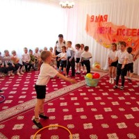 Мир и дружба всем нужны