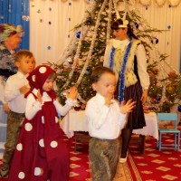 Музыкально-фольклорный праздник "Мы зимой на святки запоем колядки"