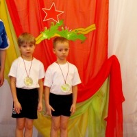 Дедушки и папы - бравые солдаты