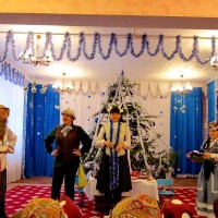Музыкально-фольклорный праздник "Мы зимой на святки запоем колядки"