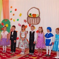 Осенние праздники "Золотая кисточка Осени"
