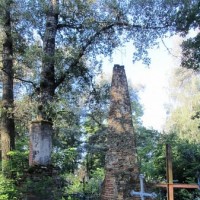Мемориальные колонны -3147