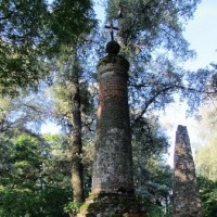 Мемориальные колонны -3145
