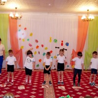 Физкультурный праздник "За здоровьем"