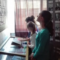 Посещение школьного музея -3838