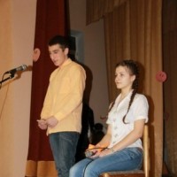 КВН Школьные годы чудесные, Новоселки -1600
